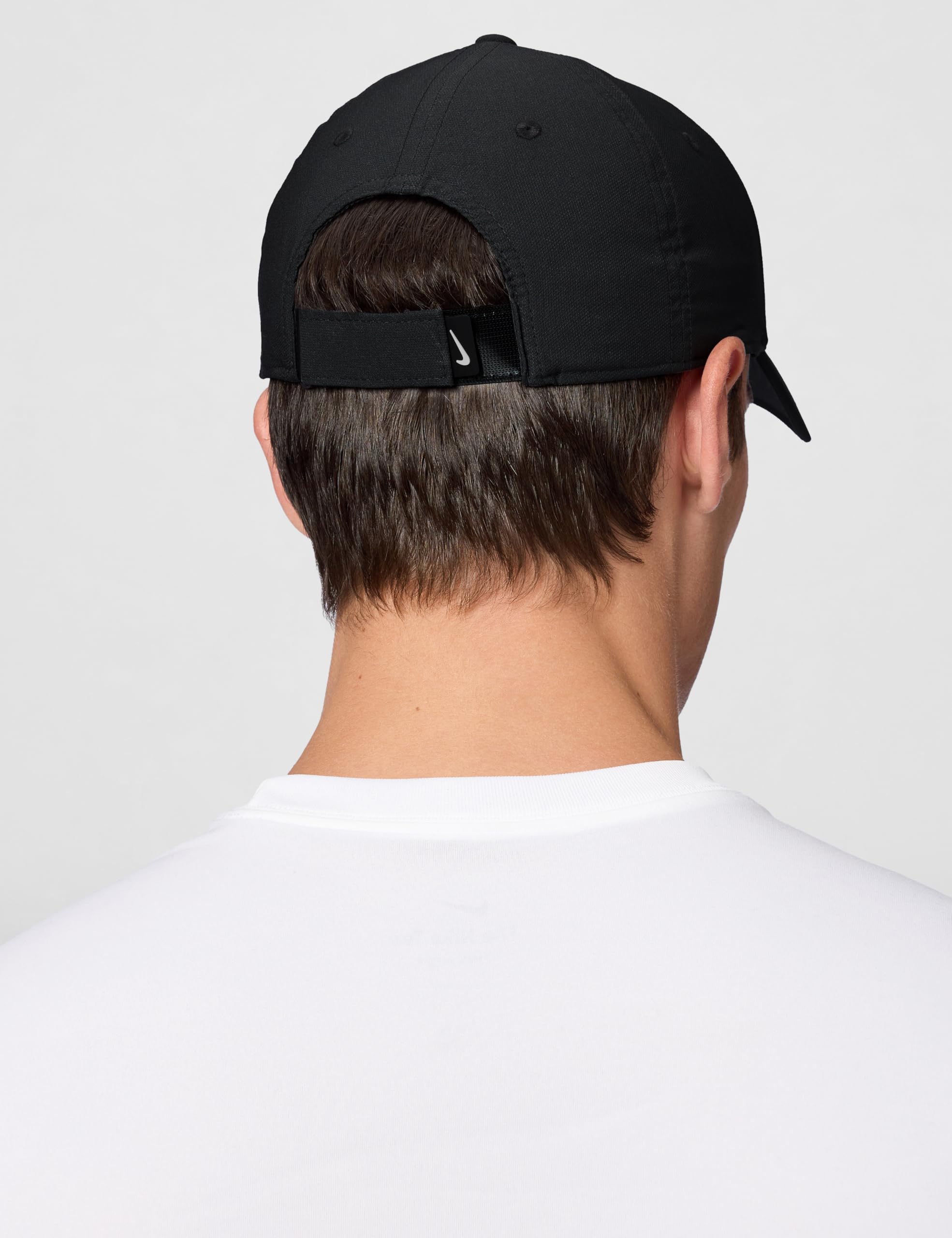Nike Unisex Adult Dri-FIT Club Structured Swoosh Cap