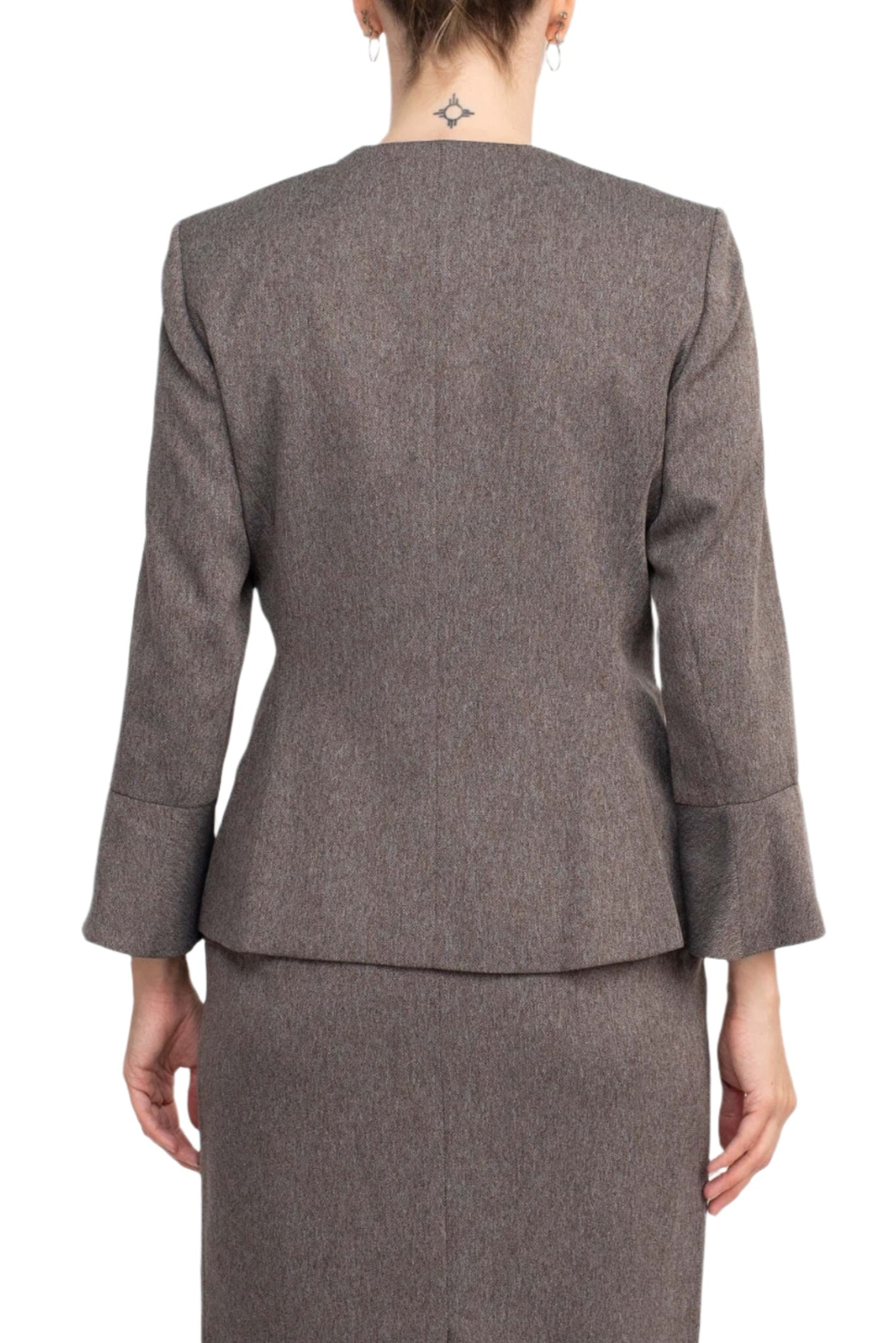 NYP Suits Crew Neck Long Sleeve 3 Button Pockets Zipper Back Slit Back Crepe Skirt Suit