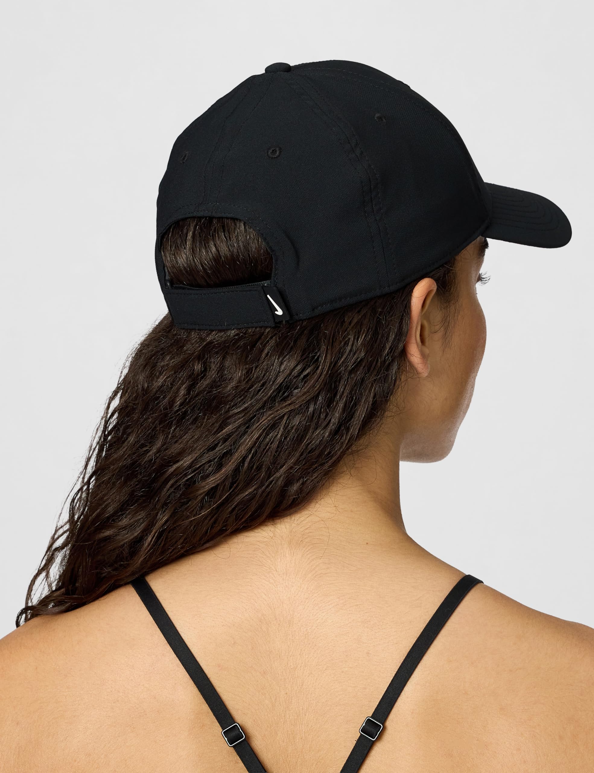 Nike Unisex Adult Dri-FIT Club Structured Swoosh Cap