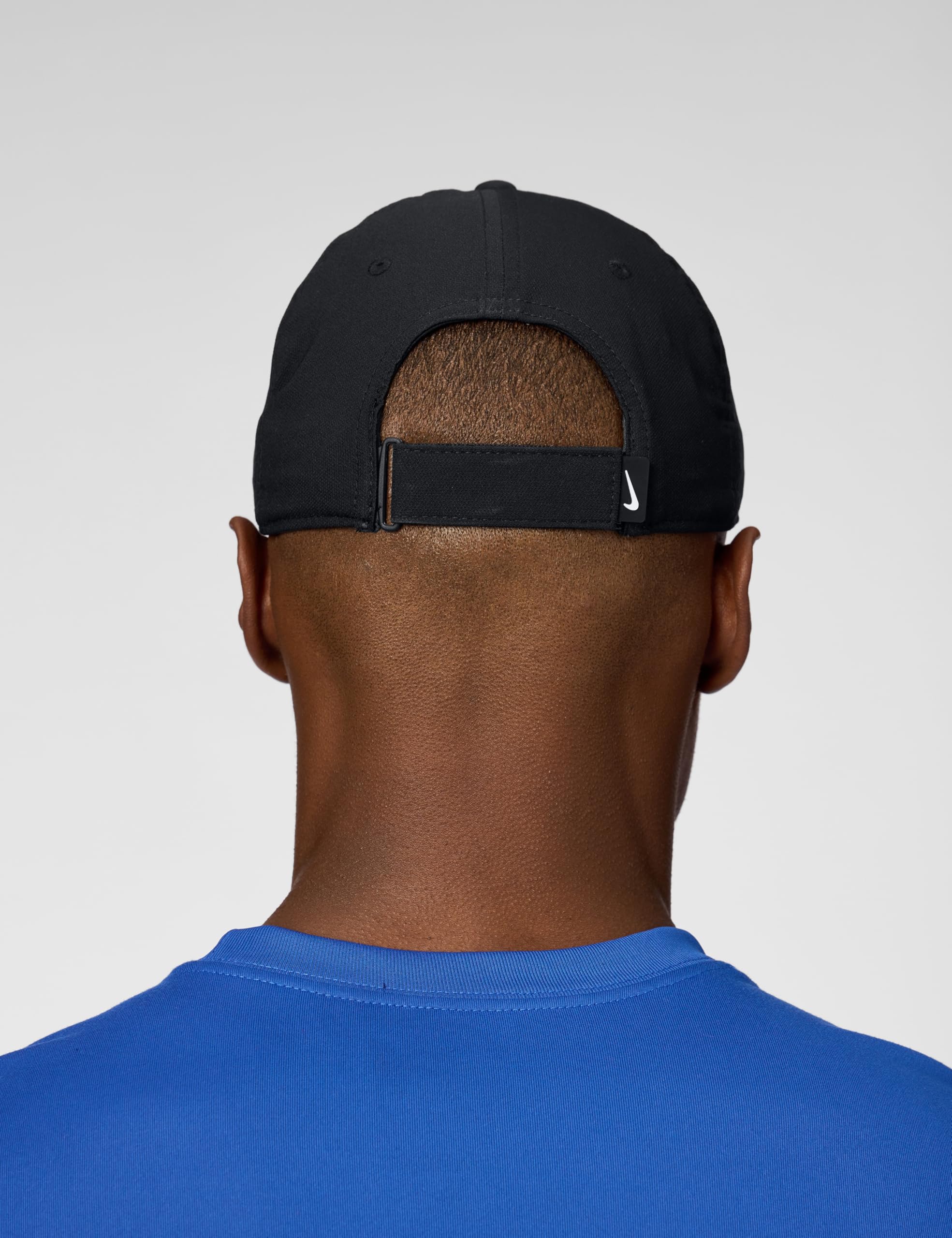 Nike Unisex Adult Dri-FIT Club Structured Swoosh Cap